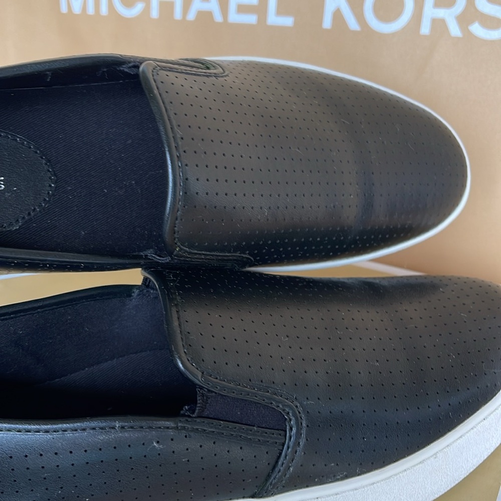 Michael Kors TEDDI SLIP ON NAPPA PU PERFORATED 4959TDFP4L NIB Platforms Sneakers - Picture 14 of 16